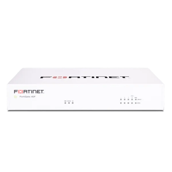 Una caja blanca con un enrutador FORTIGATE 40F.