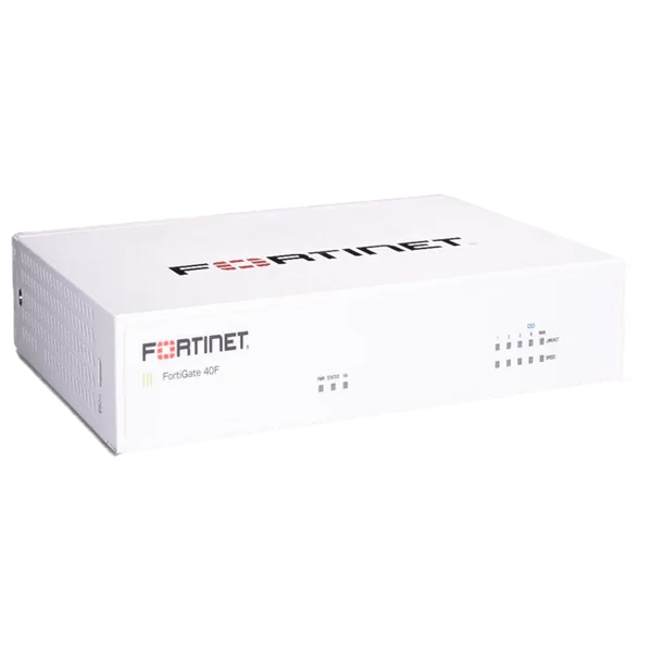 Una caja blanca con un dispositivo FORTIGATE 40F.